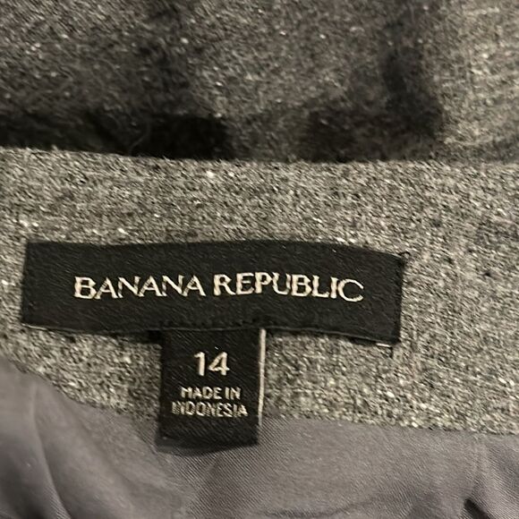 Banana Republic Women’s Wool Blend Grey Flare Skirt - Picture 7 of 8